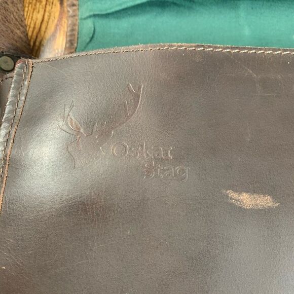 Businesstaschen von Oskar Stag Dark Brown Leather Laptop Messenger Bag - Picture 3 of 8